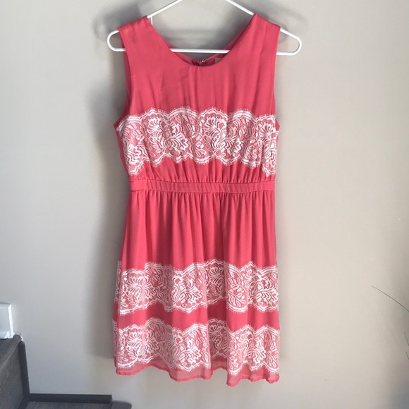 Coral Dress - Picture 1 of 3